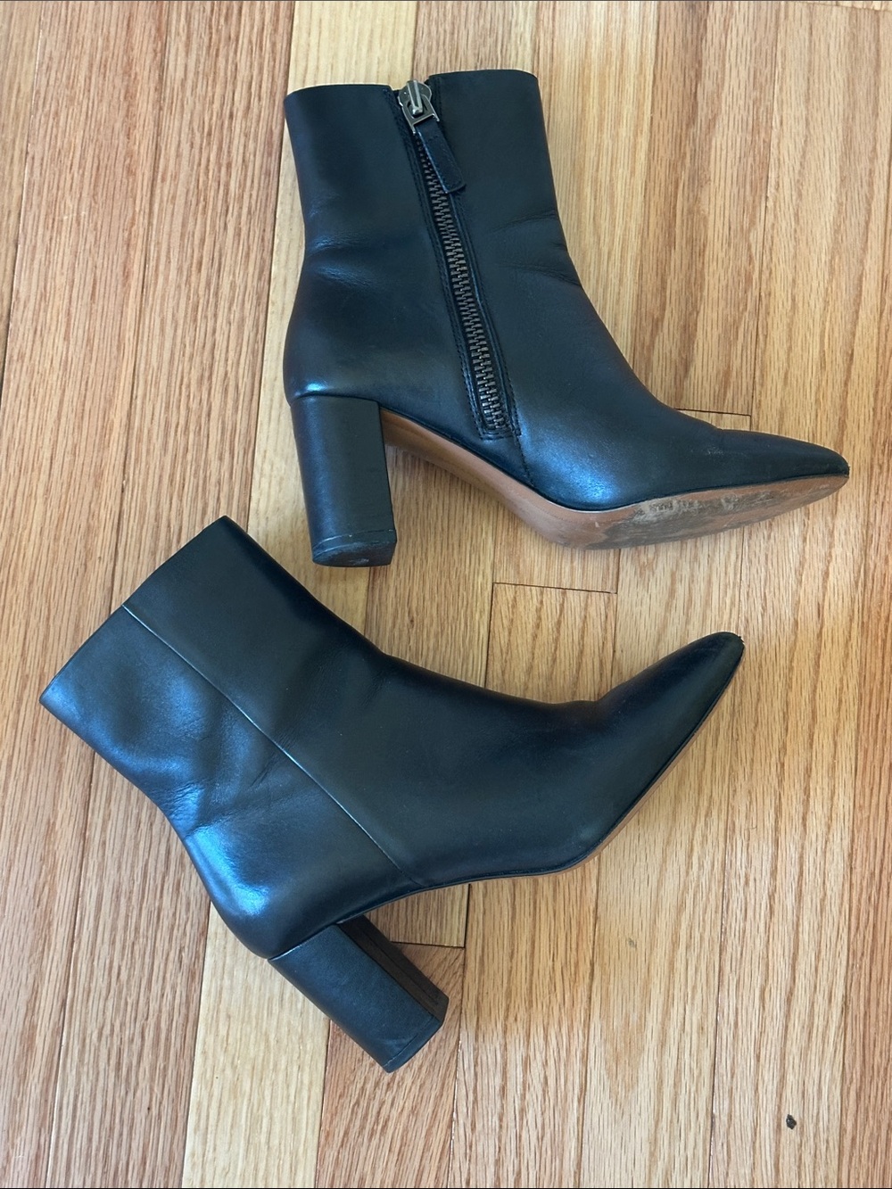 Banana Tall Leather Ankle Booties With Zippets